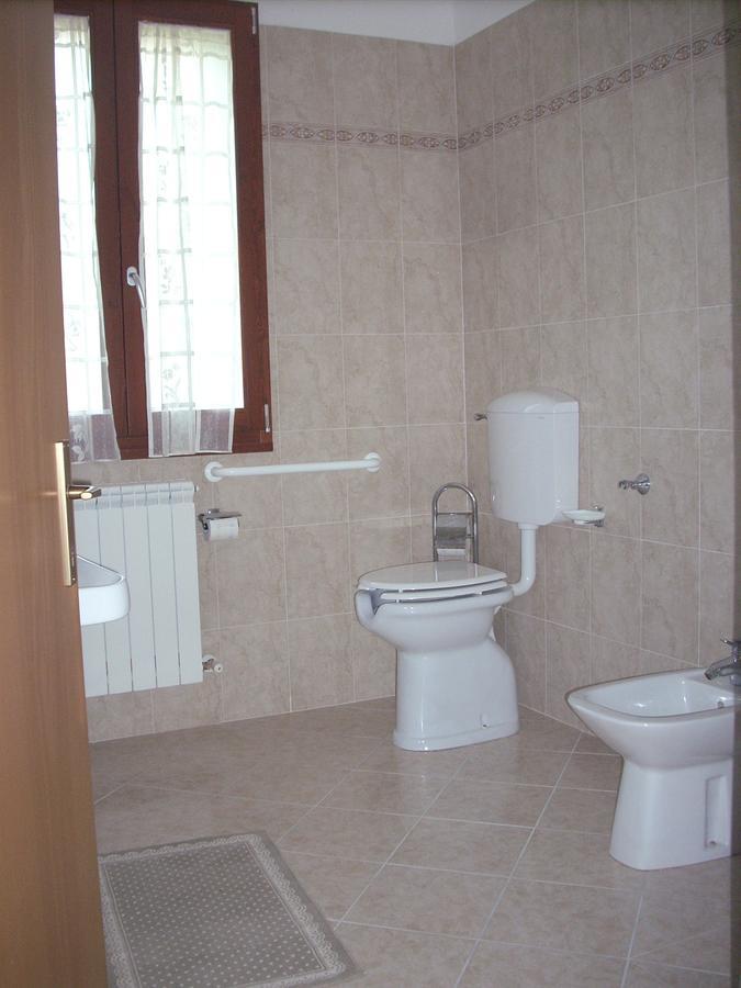 B&B Da Toni Taglio Di Po Екстер'єр фото
